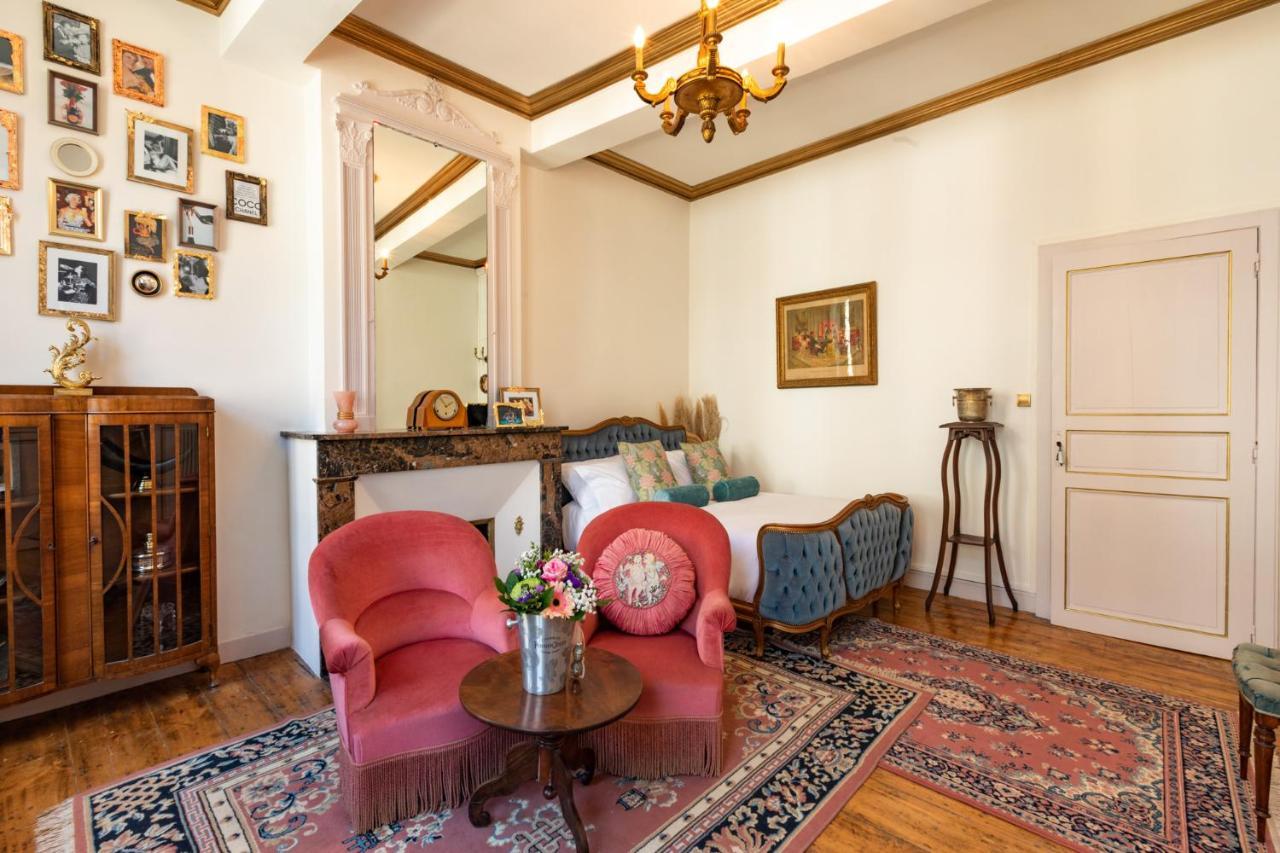 Champagne House - Elegance, Luxury And Charm Bed and Breakfast Condom Exteriör bild
