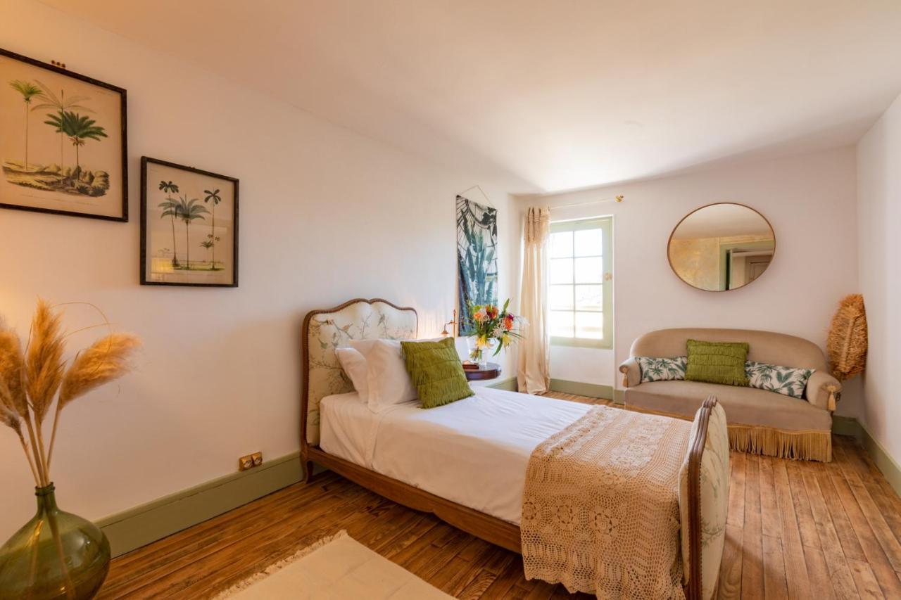 Champagne House - Elegance, Luxury And Charm Bed and Breakfast Condom Exteriör bild