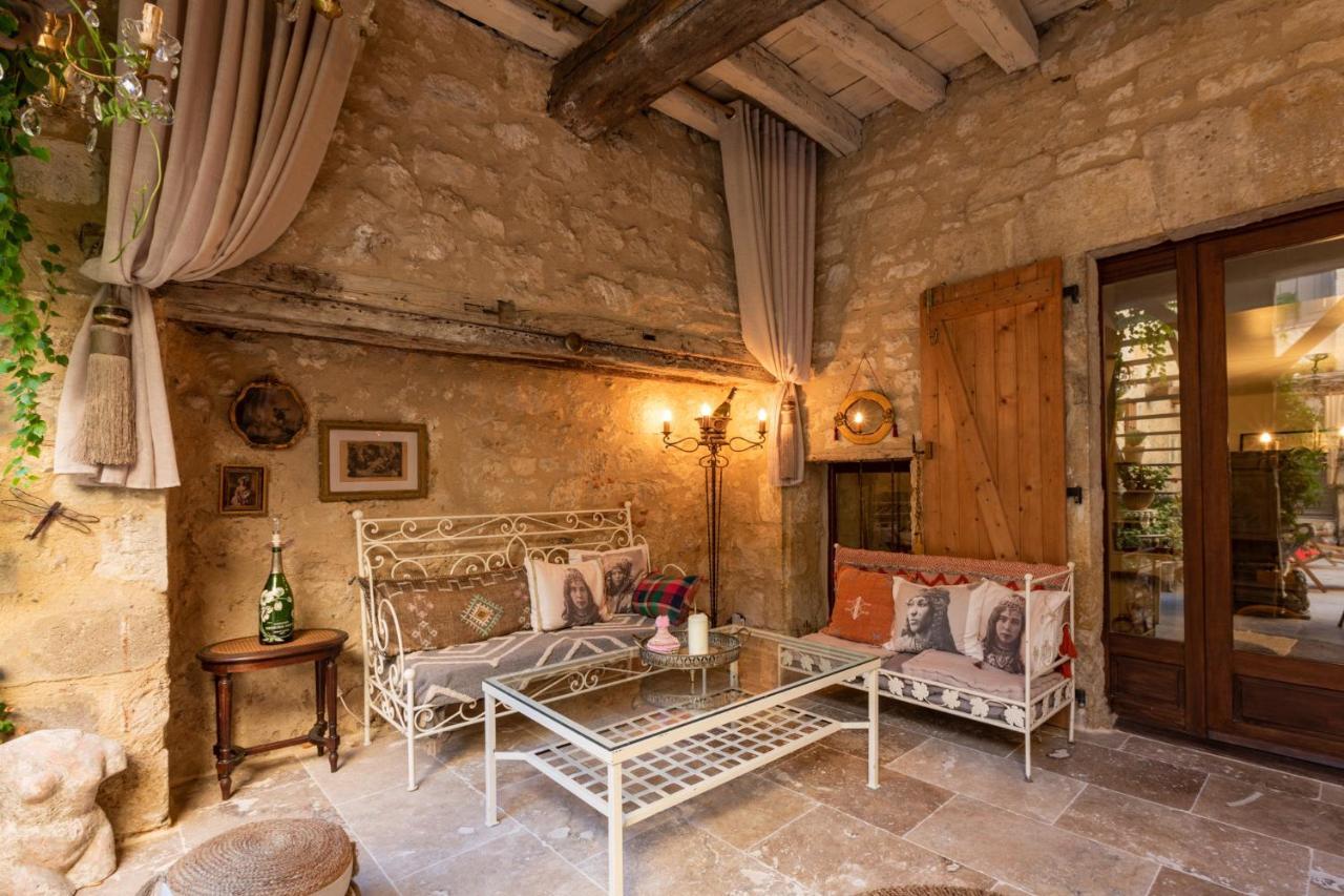 Champagne House - Elegance, Luxury And Charm Bed and Breakfast Condom Exteriör bild