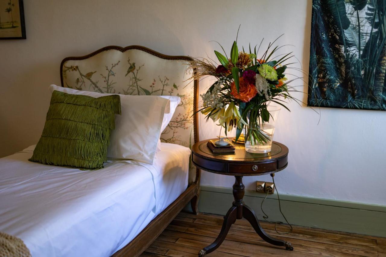 Champagne House - Elegance, Luxury And Charm Bed and Breakfast Condom Exteriör bild