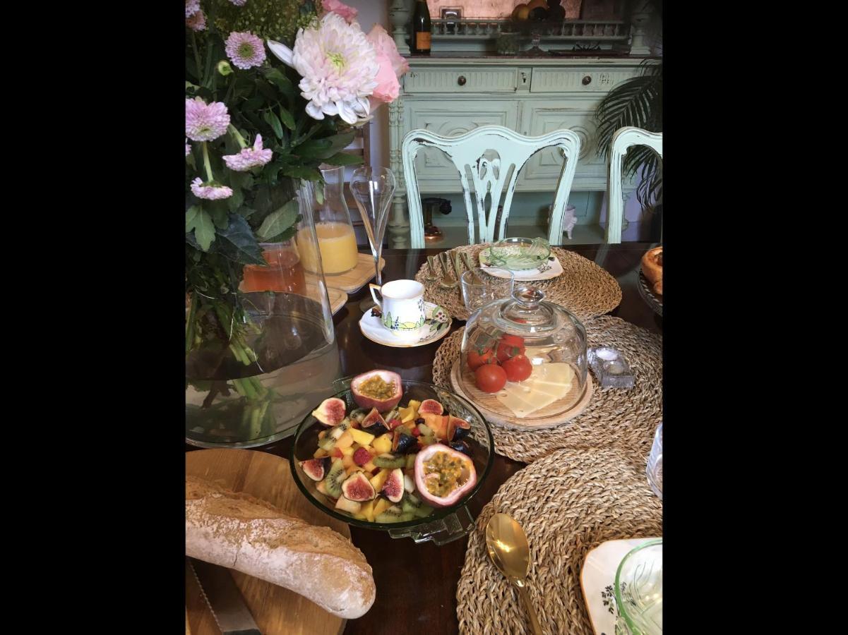 Champagne House - Elegance, Luxury And Charm Bed and Breakfast Condom Exteriör bild